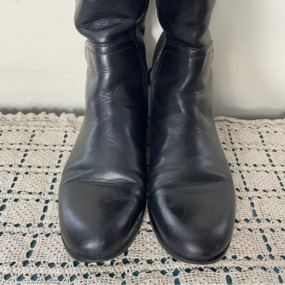 Tory Burch Black Leather Riding Boots Women's Size: 7M Gold hardware - Picture 7 of 14
